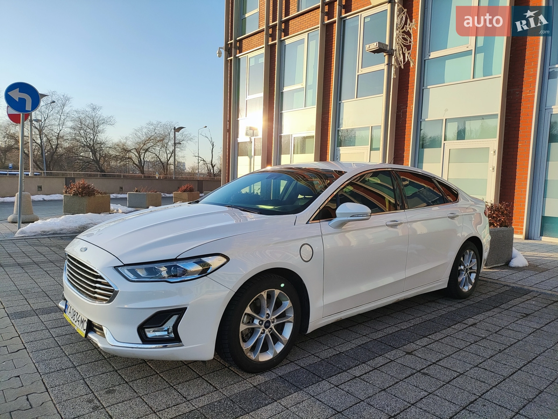2019 Ford Fusion - мініатюра 2