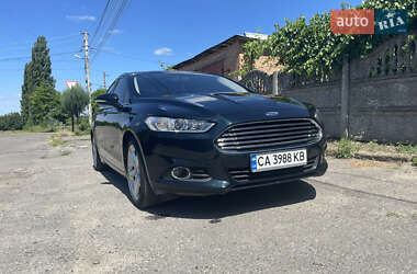 Седан Ford Fusion 2013 в Звенигородці