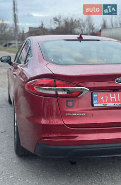 Седан Ford Fusion 2020 в Лубнах