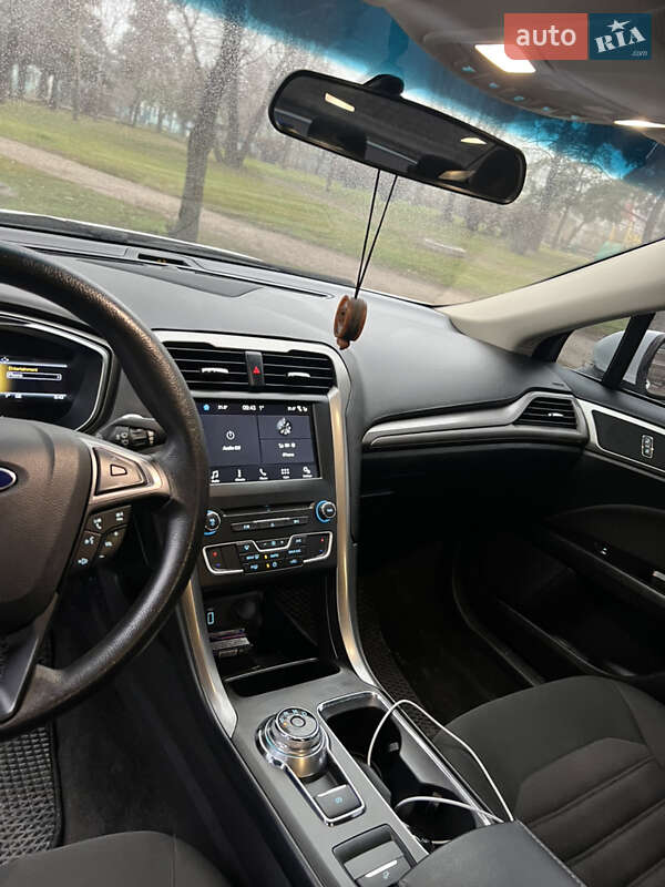 Седан Ford Fusion 2016 в Киеве