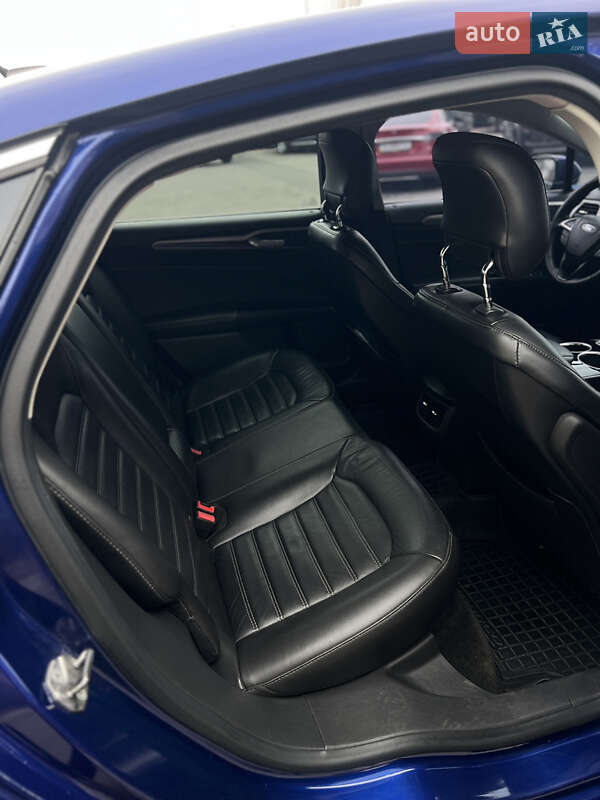 Седан Ford Fusion 2013 в Киеве