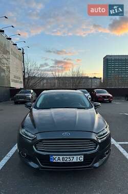 Седан Ford Fusion 2015 в Киеве