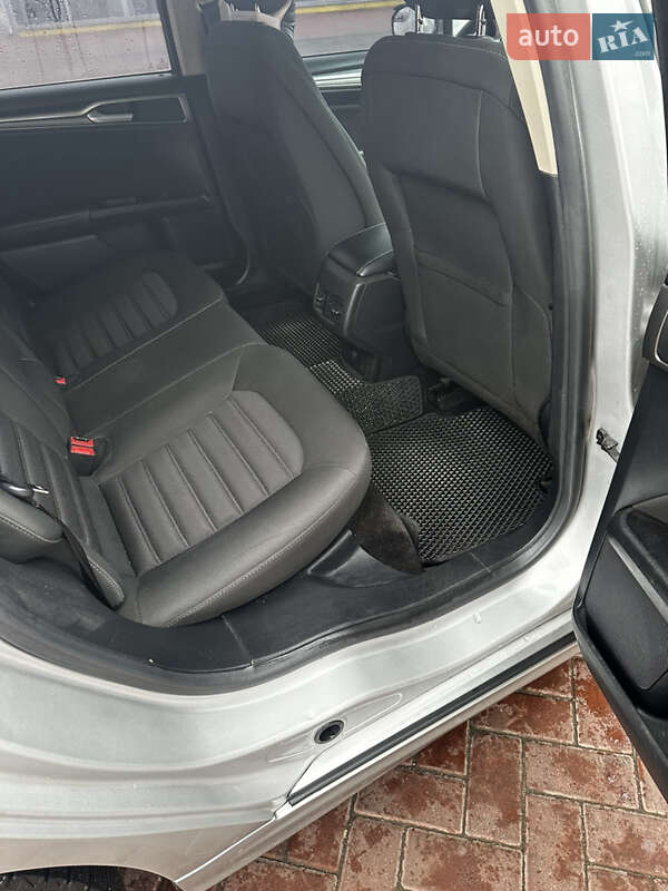 Седан Ford Fusion 2017 в Ровно фото 17 Седан Ford Fusion 2017 в Ровно