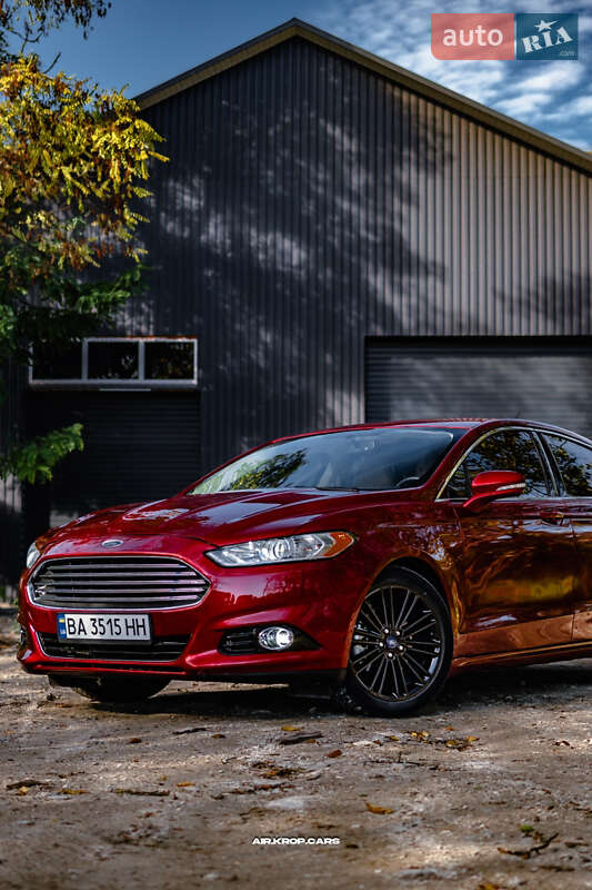 Седан Ford Fusion 2015 в Кропивницком