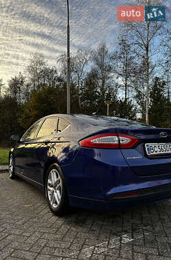 Седан Ford Fusion 2015 в Львове