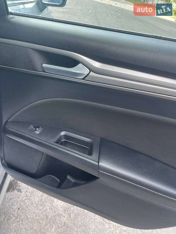 Седан Ford Fusion 2017 в Киеве