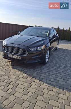 Седан Ford Fusion 2012 в Львові