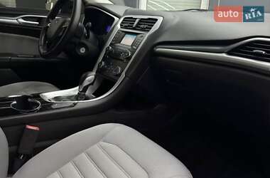 Седан Ford Fusion 2014 в Коломиї