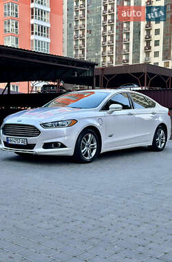 Седан Ford Fusion 2015 в Одесі