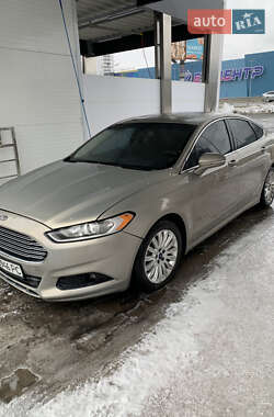 Седан Ford Fusion 2015 в Киеве