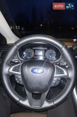 Седан Ford Fusion 2013 в Харкові