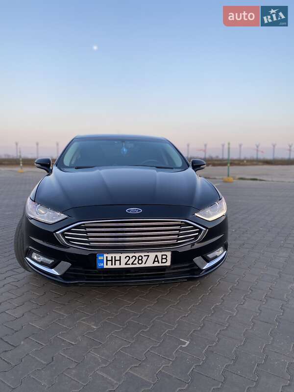 Седан Ford Fusion 2016 в Одесі