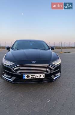 Седан Ford Fusion 2016 в Одесі