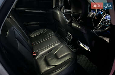 Седан Ford Fusion 2014 в 