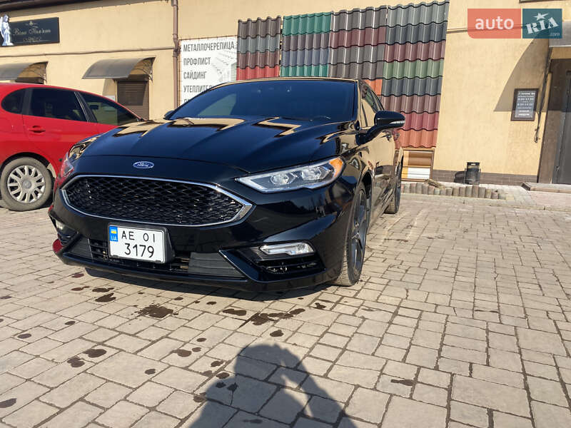 Седан Ford Fusion 2017 в Кривому Розі