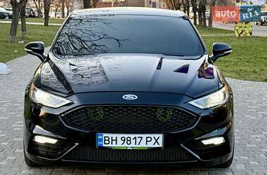 Седан Ford Fusion 2017 в 