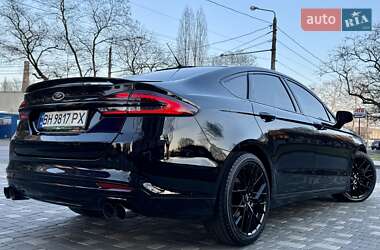 Седан Ford Fusion 2017 в 