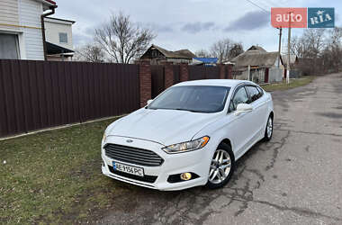 Ford Fusion 2015