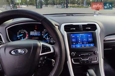 Седан Ford Fusion 2014 в Кременчуці