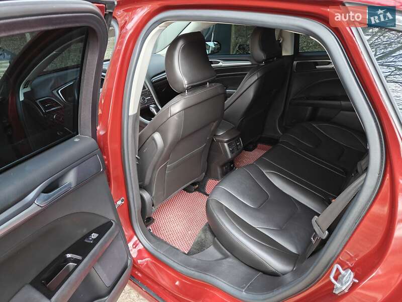 Седан Ford Fusion 2016 в Киеве