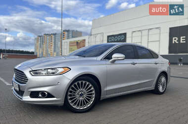 Седан Ford Fusion 2014 в 