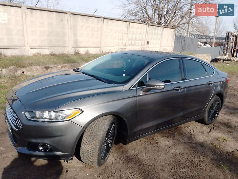 Седан Ford Fusion 2014 в Первомайске