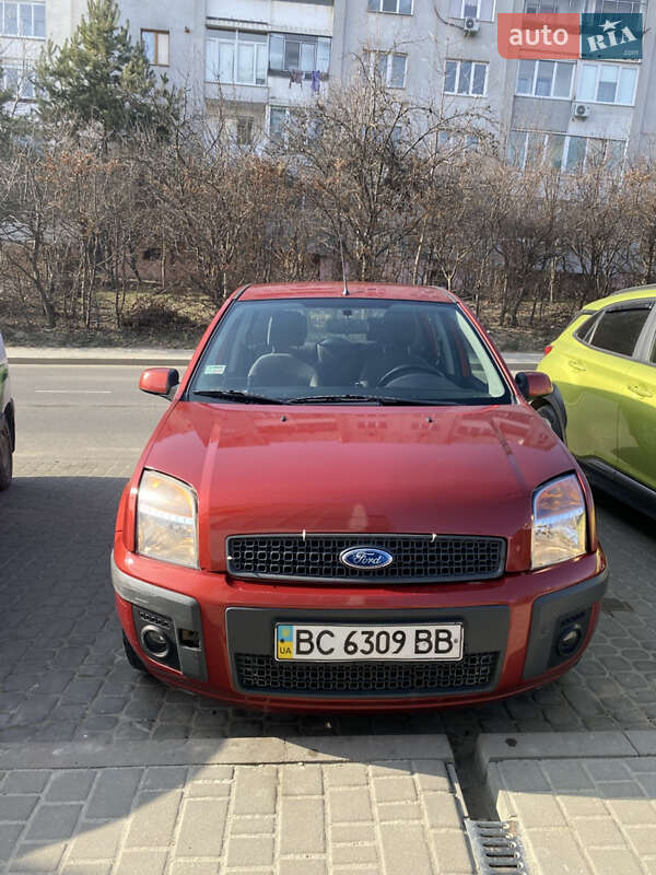 Хетчбек Ford Fusion 2007 в Винниках