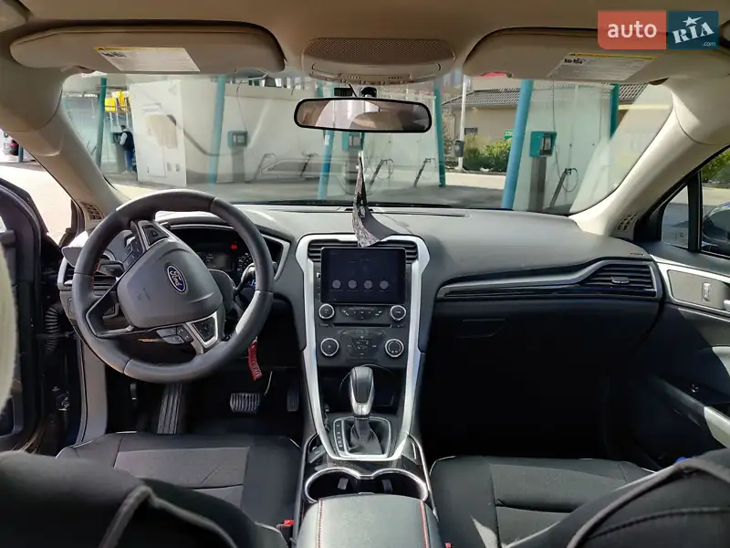 Ford Fusion 2015