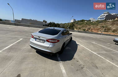 Седан Ford Fusion 2015 в Кривом Роге