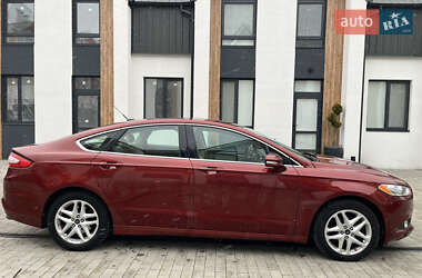 Седан Ford Fusion 2013 в Белогородке