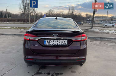 Седан Ford Fusion 2017 в 