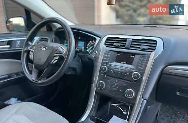 Седан Ford Fusion 2016 в Киеве