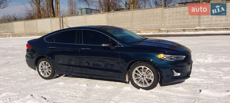 Седан Ford Fusion 2020 в Киеве