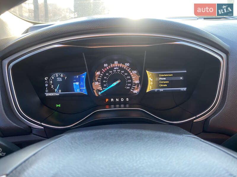 Седан Ford Fusion 2014 в Полонном