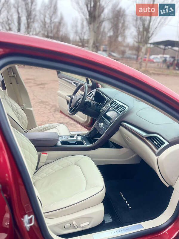 Седан Ford Fusion 2017 в Кривом Роге