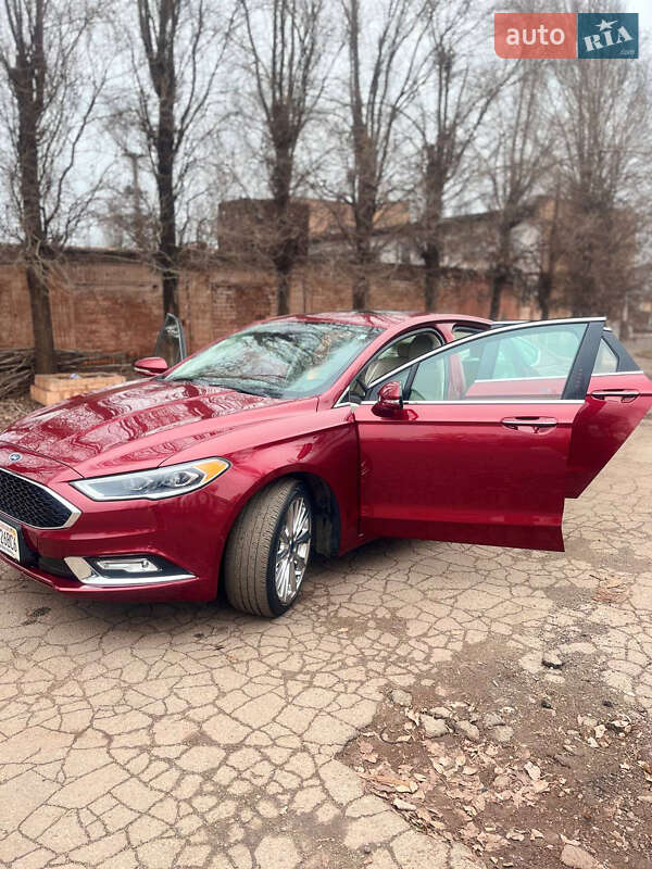 Седан Ford Fusion 2017 в Кривом Роге