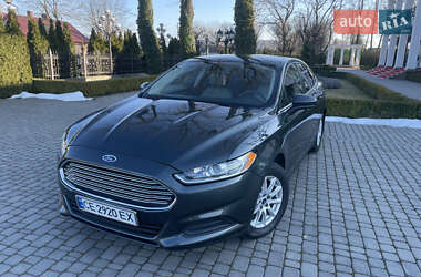 Седан Ford Fusion 2014 в Кіцмані