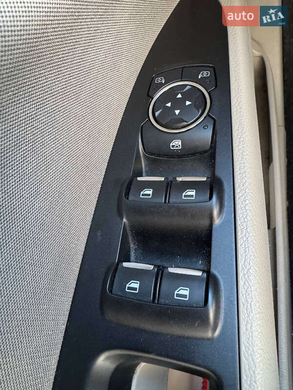 Седан Ford Fusion 2017 в Полтаві фото 19 Седан Ford Fusion 2017 в Полтаві