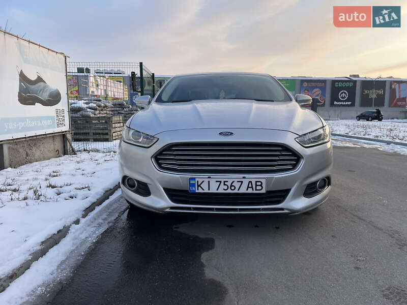 Седан Ford Fusion 2014 в Полтаві