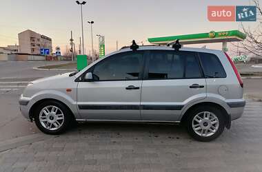 Хэтчбек Ford Fusion 2007 в 