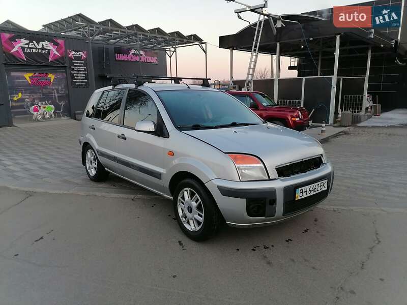 Хэтчбек Ford Fusion 2007 в Коблеве