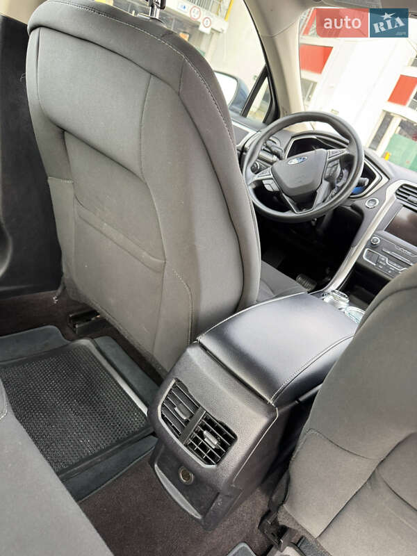 Седан Ford Fusion 2019 в Киеве
