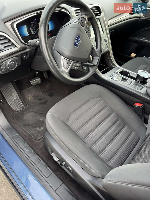 Седан Ford Fusion 2019 в Киеве