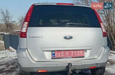 Хэтчбек Ford Fusion 2006 в 