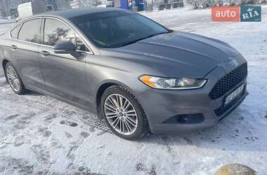 Седан Ford Fusion 2012 в Павлограді