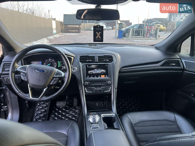 Седан Ford Fusion 2017 в Сарнах фото 30 Седан Ford Fusion 2017 в Сарнах