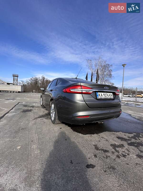 Седан Ford Fusion 2016 в Києві