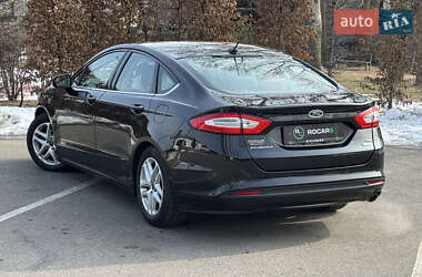 Седан Ford Fusion 2013 в Києві