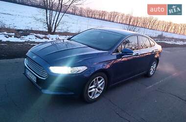 Седан Ford Fusion 2014 в Каменке