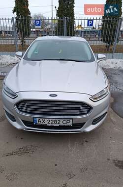 Седан Ford Fusion 2013 в Полтаві